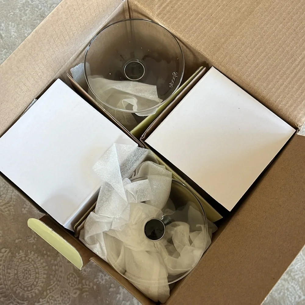 Brand New Spode Set of 4 Wine Glasses Christmas Tree 13 oz Festive Glassware